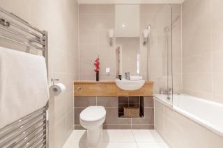 Roomspace Serviced Apartments - Marquis Court - Epsom - 3