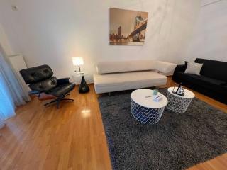 Glyfada Center Spacious Apartment - Atene - 9