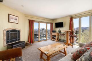 Fantastic Steamboat Location With Amazing Views - 9