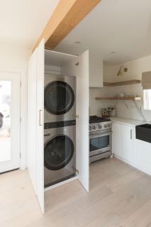 Elegant 2BR with Outdoor Space - Carlsbad - 2