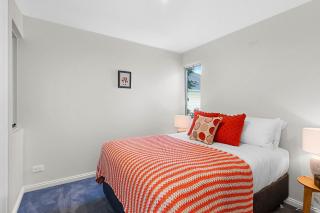 Goulburn Cottage - Comfort Style and Location - Hobart - 5