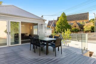 Goulburn Cottage - Comfort Style and Location - Hobart - 3