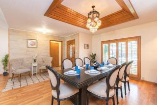 Beautiful Texas Ranch house, Game Room & Minigolf - 3