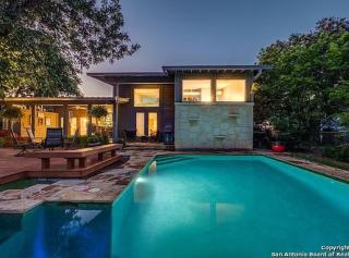 Serene Pool & Firepit In Stunning Home By Airport - San Antonio - 0