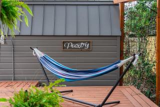 Serene Pool & Firepit In Stunning Home By Airport - San Antonio - 2
