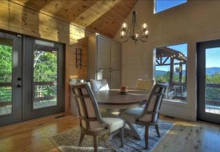 Chalet Blue Ridge Panoramic Views Hot Tub - 4