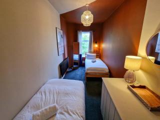 2 Bed near City Centre by City SuperHost - Manchester - 2