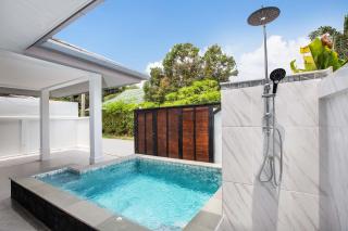 Family 2BR Villa Lancelot 3 with Jacuzzi Pool, just 10 min drive NaiHarn and Rawai - Ban Saiyuan (1) - 3