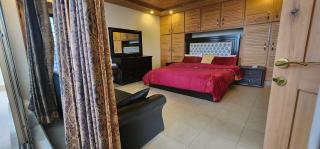 Haven Lodge Bhurban, Cheerful 4BR Cottage - Bhurban - 3