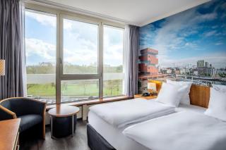 Crowne Plaza Antwerpen by IHG - Antwerp - 8