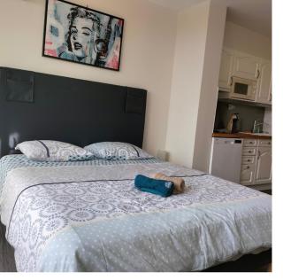 Studio Héliopolis vue mer village naturiste - 1