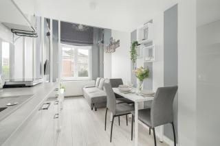 Charming and Modern Studio with Mezzanine in Poznan Center by Noclegi Renters - Posen - 3