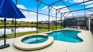 Last Minute Disney Getaway! Private Pool, Hot Tub & Games Room. Book Now! #87189 - Kissimmee - 0