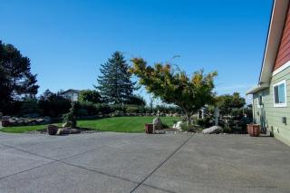 Private Family Home With Gorgeous Yard - Camas - 7