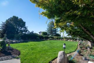Private Family Home With Gorgeous Yard - Camas - 5