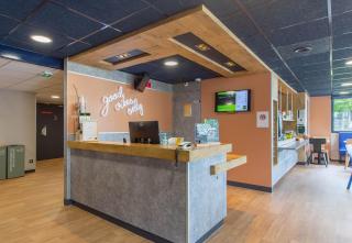 B&B HOTEL Châteauroux A20 L'Occitane - Déols - 1