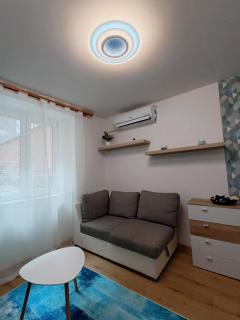 SkyBlue Apartment - 5