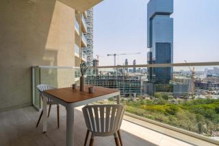 GuestReady - Chic living in JVC - Dubai - 8