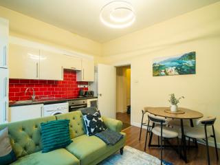 Hallam Sleek Central Apartment - Sheffield - 7