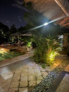 Stunning 4BR Oasis in Legian - Legian - 8