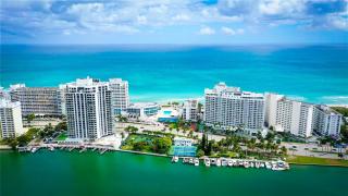 Castle 1118 Studio BayView Direct Beach Access, Tennis, Pool, Restaurants, Free Parking - 3