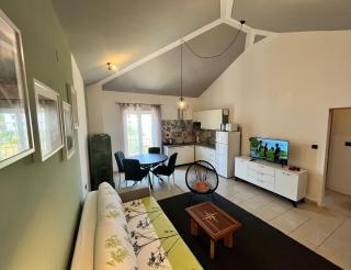 The Lovely Loft - Cres - 0