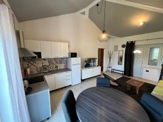 The Lovely Loft - Cres - 4