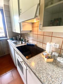 Green valley balcony - 1