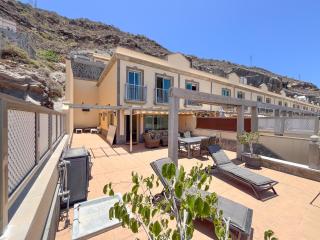 3BR Valley Dreamhouse -Solarium Terrace AirCon & Parking - Puerto Rico de Gran Canaria - 4