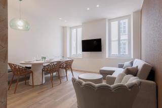 14 Vagliano - Palais, plage, clim, hyper-centre - 2