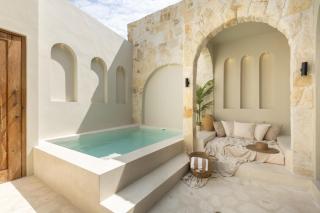 Villa Sawa with Private Pool in Pererenan - 0