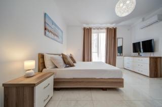 Lovely 3BR home with Private Terrace in Swieqi by 360 Estates - Is-Swieqi - 7