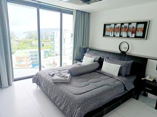 Twin Sands Resort Penthouse - Patong Beach - 8