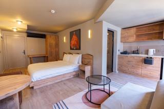Tare Houses - 4
