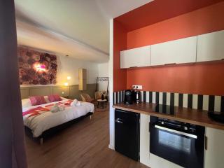 Studio romantique avec baignoire balnéothérapie duo et jardin proche de Colmar et Kaysersberg pour 2 personnes - Lapoutroie - 4