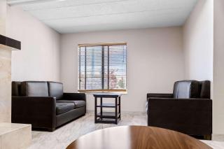 Econo Lodge Billings - Billings - 5