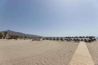 MARBELLA HOME RENTALS - Marina Banus, Puerto Banus, 2BR Best location, pool & parking - 4