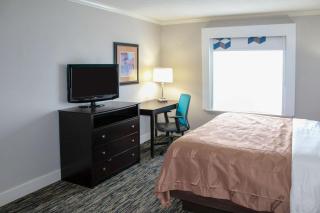 Quality Inn Crossville Near Cumberland Mountain State Park - Crossville - 1