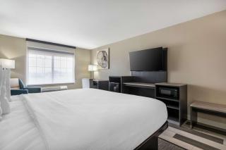 Best Western Prime Inn & Suites - 8