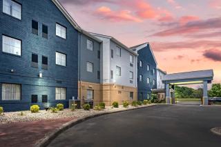 Country Inn & Suites by Radisson, Pickerington, OH - Pickerington - 7