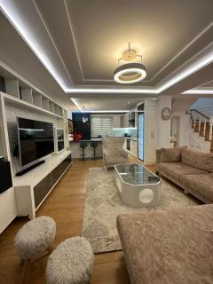Villa Inside Tirana - 7