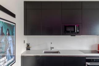 The Influencer Suite - Soho - by Frankie Says - Londra - 9