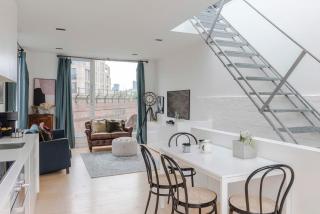 A Starry Starry Night - Borough - by Frankie Says - Londra - 3