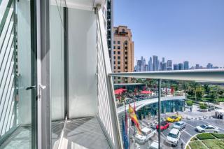 Blueground Seven Residences pool sea view DXB-1420 - Dubai - 8