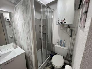 Appartement en rez-de-jardin avec piscine, accès plage et parking privé - 4 couchages - FR-1-387-155 - Marseillan - 5