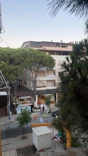 Cheap 2+1 apartment, 10 meters from beach - 1