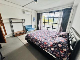 Modern Sukhumvit house near Phrakanong BTS station - Bangkok - 6