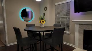 Med Center Charm 2br Haven - Houston - 2