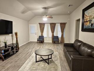 Serenity In Suburbia - Katy Tx - Katy - 6