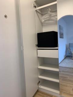 1 Zimmer ApartmentI I max 2 Personen I ab 5 Nächte I S-Bahn I Mercedes Benz I Balkon I Küche I Bad - Sindelfingen - 1